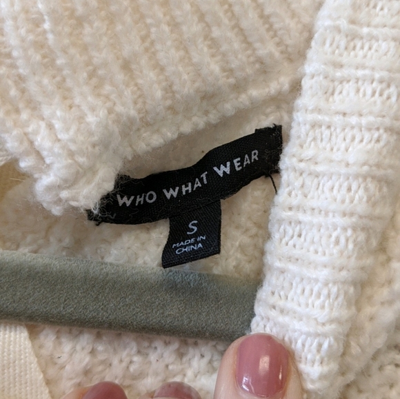 Who what wear striped color block tie back sweater - Picture 4 of 6